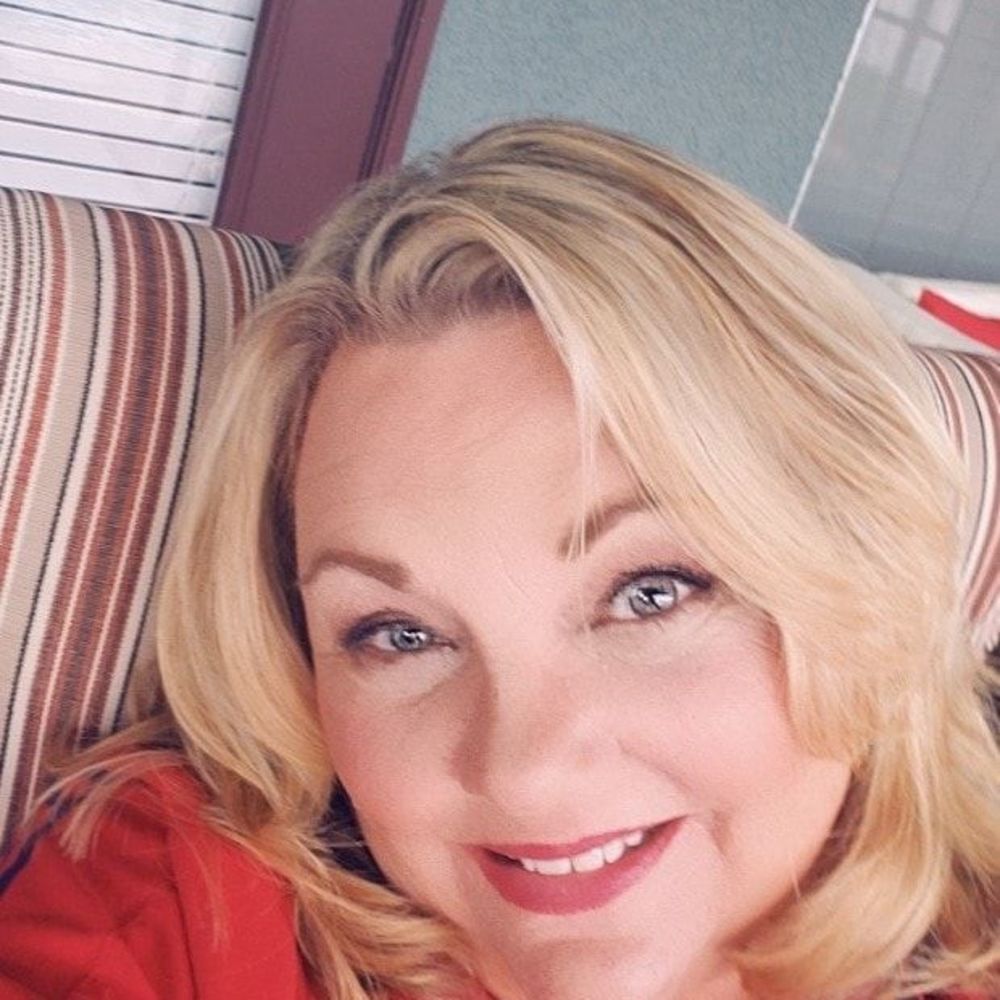 Meet your Posher, Judi